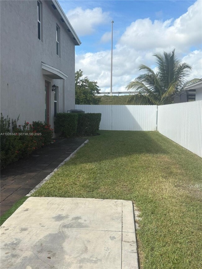 Photo - 26964 SW 132 Ct Rd