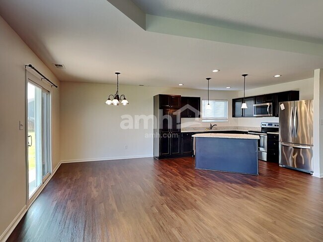 Photo - 5693 W Woods Edge Dr