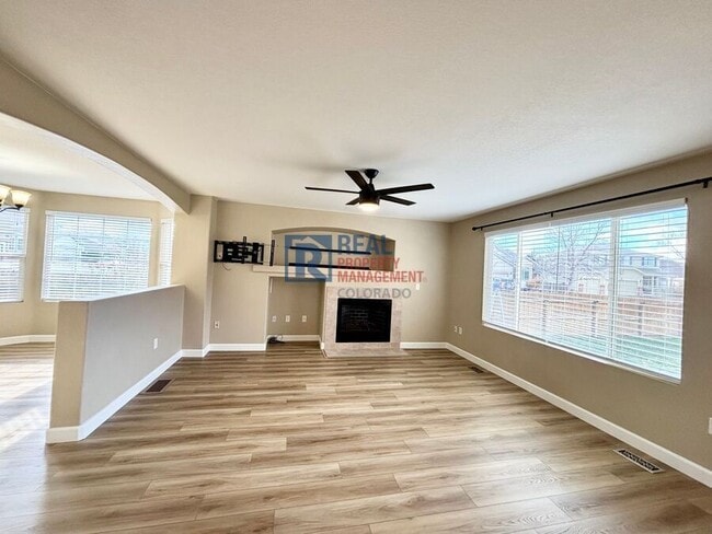 Photo - 5303 Territorial St