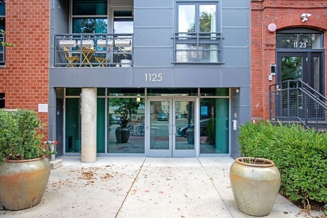 Photo - 1125 11th St NW