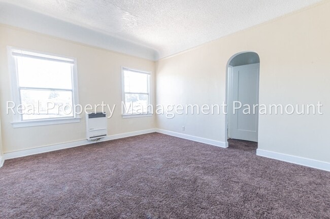 Photo - 1628 W 45th St Unit 206