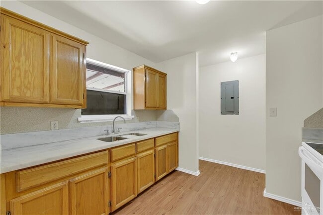 Photo - 17 Linda Vista St