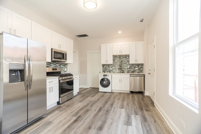 Photo - 2248 W 21st St Unit 1R