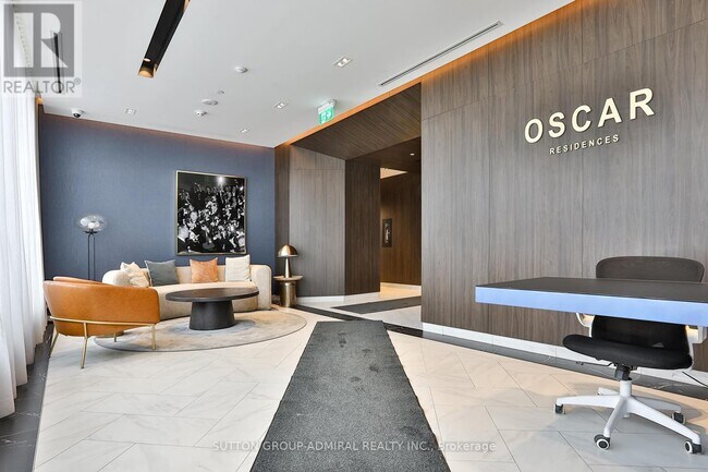 Photo - 500 Dupont St Unité 608