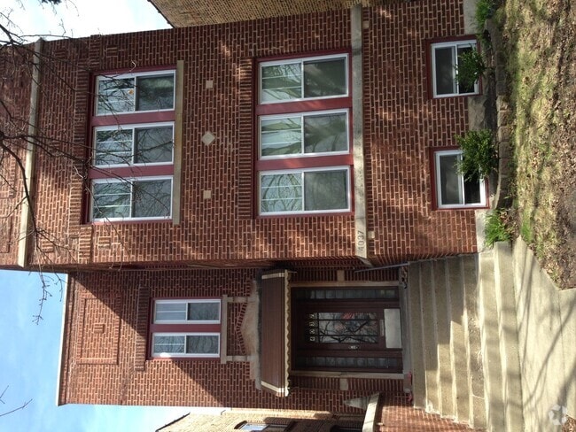 Building Photo - 4037 N Long Ave Rental