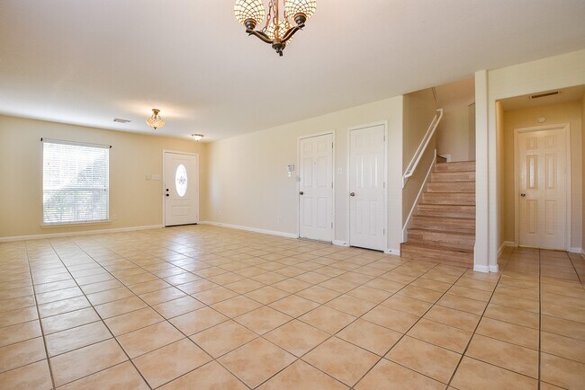 23527 Maple View Dr