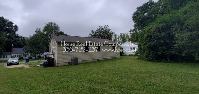 Photo - 2835 Quincy Dr