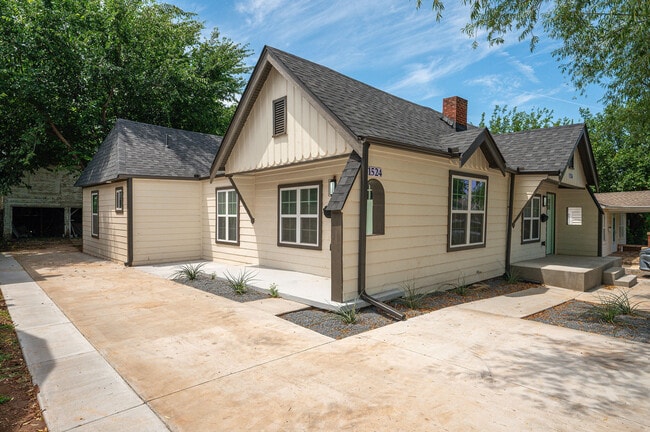 Photo - 1524 NW 45th St