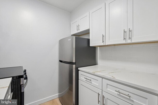 Photo - 224 W Rittenhouse Square Unit 802
