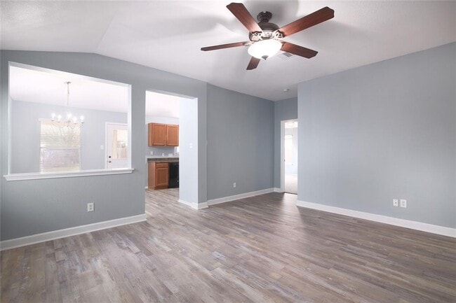 Photo - 2643 Haselwood Ln