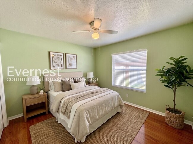 6930 Frascati Loop