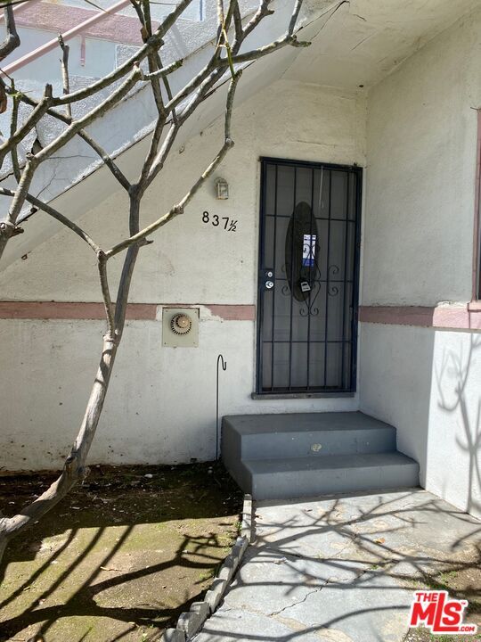 Photo - 837 Alexandria Ave Unit 1/2