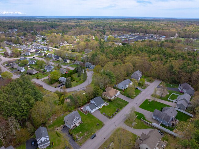 Photo - 17 Parker Ridge Rd