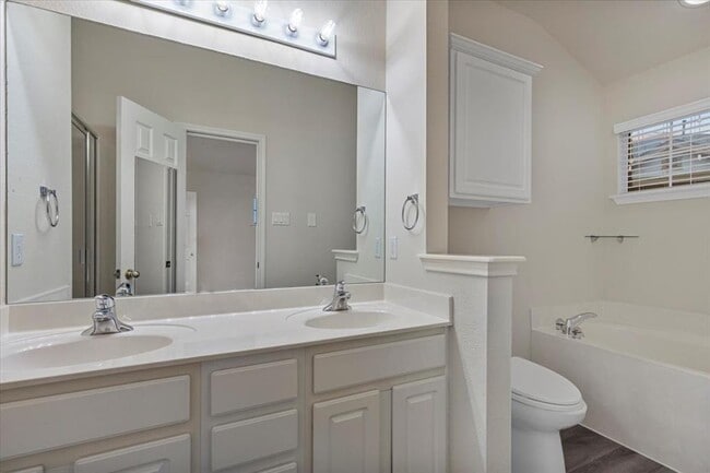 Photo - 16100 S Great Oaks Dr Unit 2802