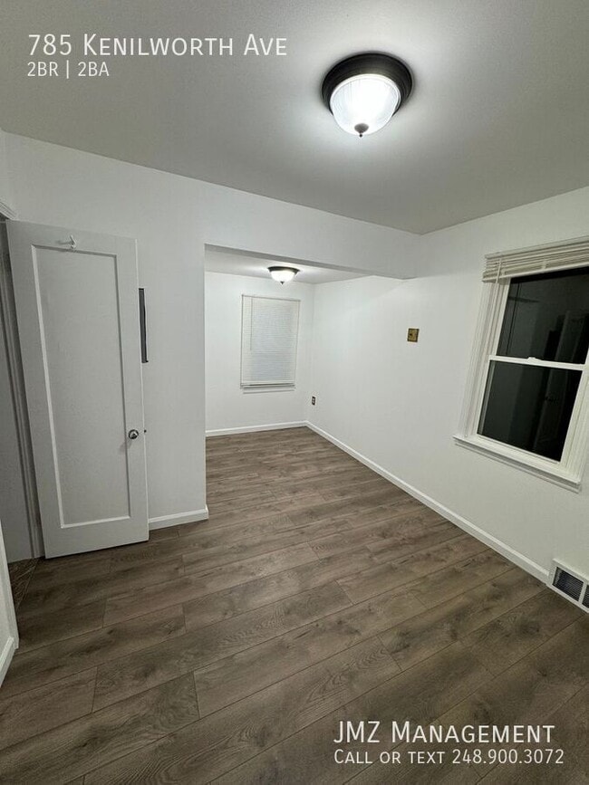 Photo - 785 Kenilworth Ave