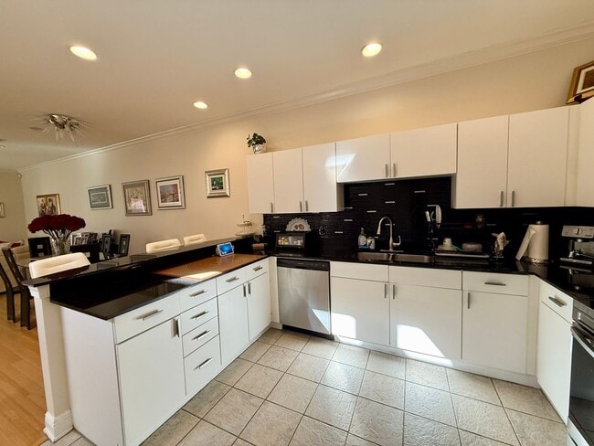 Photo - Carillon townhome in Gated Community