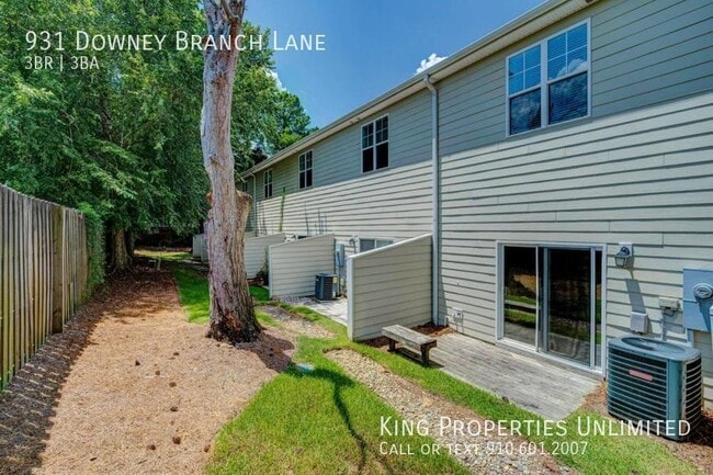 Photo - 931 Downey Branch Ln