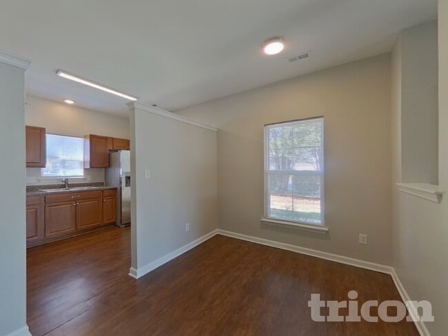 Photo - 8872 Treyburn Dr