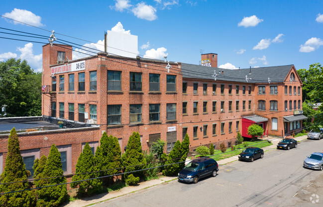 Photo - Meriden Mill Apartments