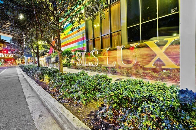 Photo - 801 S Miami Ave