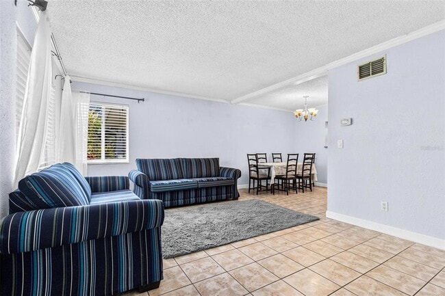 Photo - 1813 Bough Ave