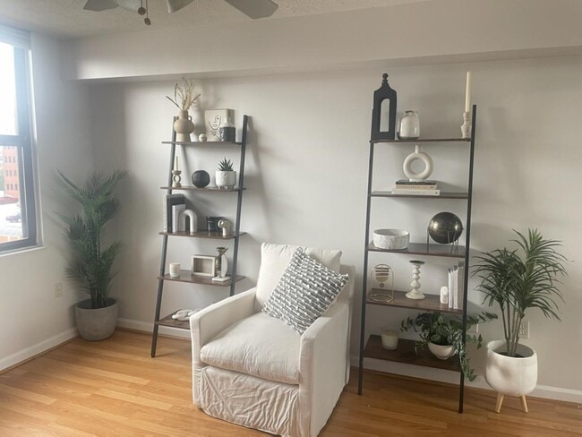 Photo - 1301 Speer Blvd