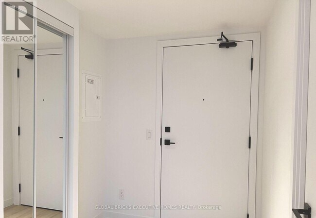 Photo - 319 Jarvis St Unit 2112