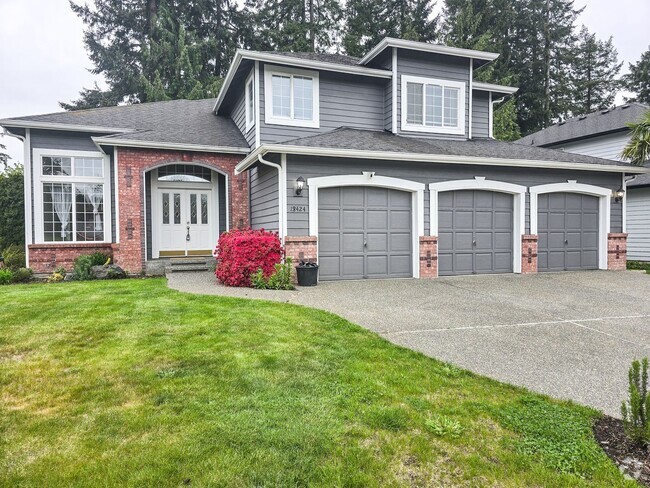 Building Photo - Updated 4BD Home in Gleneagle
