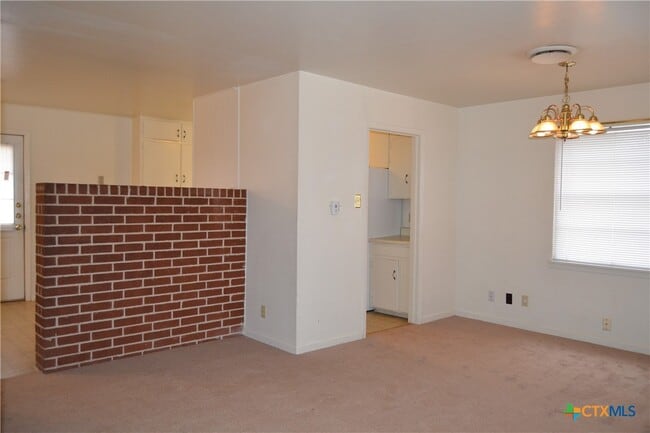 Photo - 1323 Gardenia Ave