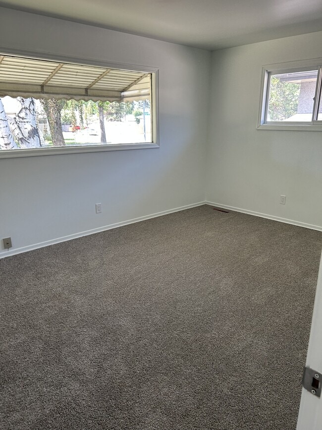 Photo - 11827-11847 47 St NW Unit 11827 - Bsmt