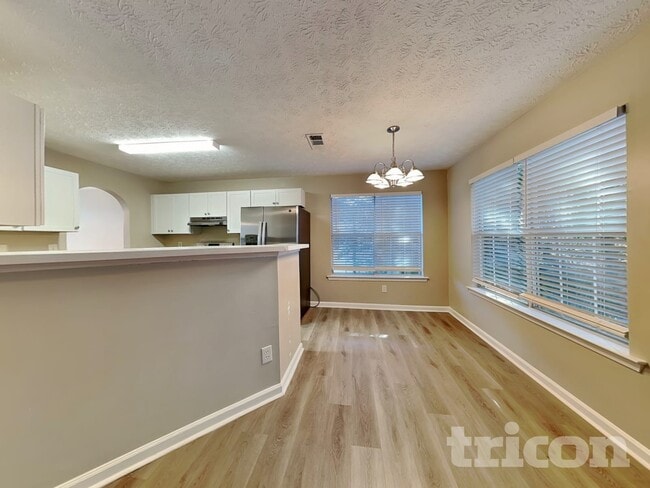 Photo - 266 Summer Hill Cir