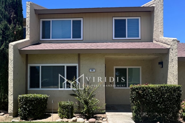 Building Photo - 930 Olive Dr