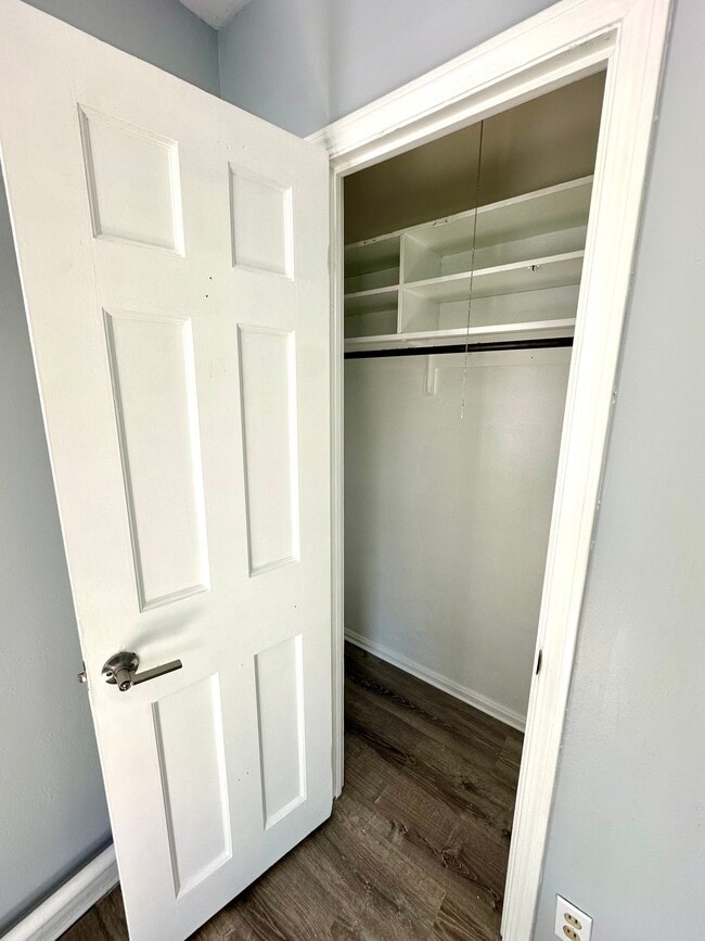 Photo - 13833 Cedar Rd