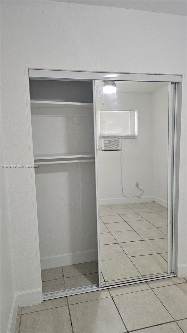 Photo - 1004 NW 3rd Ave Unidad 1004