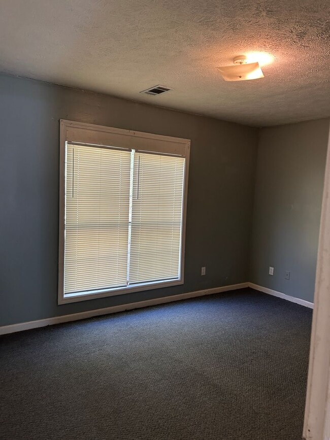126 Money St