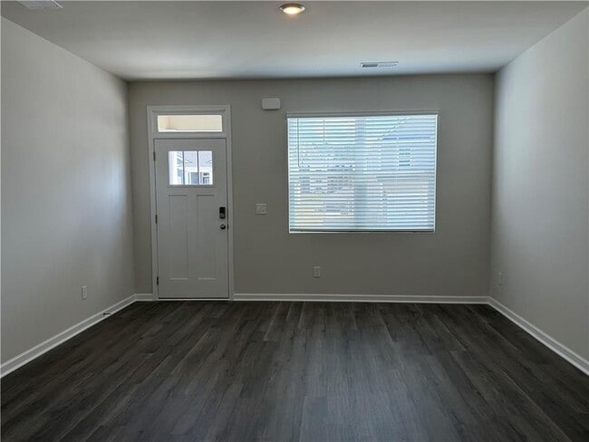 Photo - 79 Holland Cv