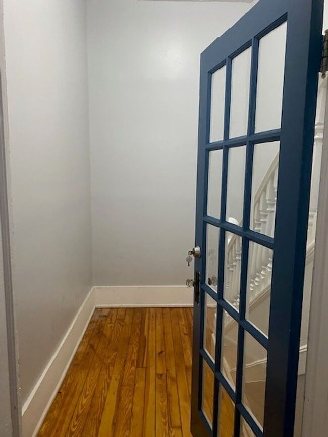 Photo - 234 E 2nd St Unidad Apt B