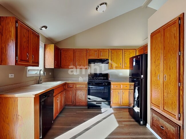 Photo - 1801 Winger Dr