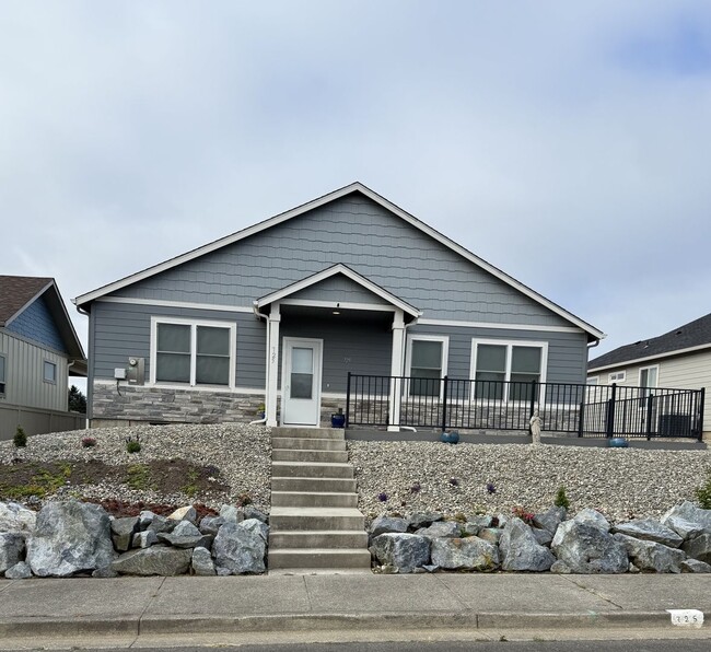 Stunning 3 bed/2 bath near Beaches & Dunes - Stunning 3 bed/2 bath near Beaches & Dunes House