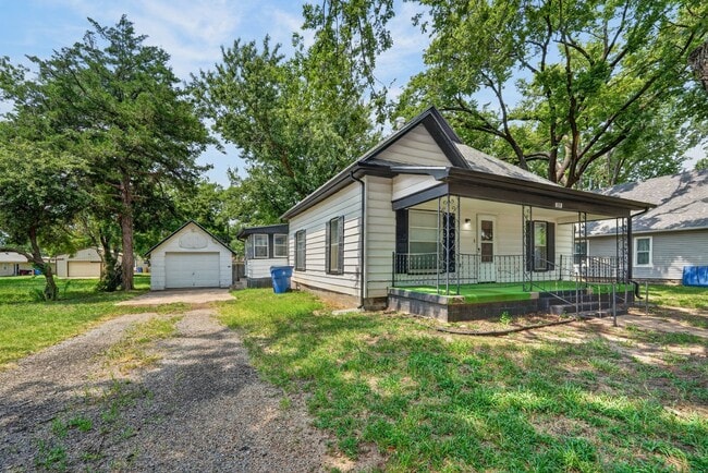 Photo - 133 N Gorin Ave