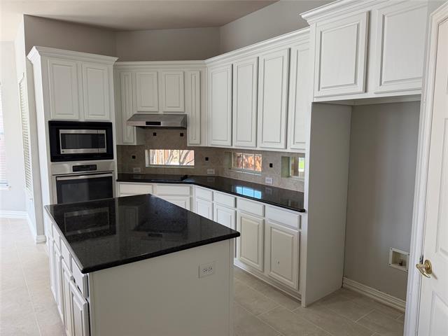 Photo - 2508 Sir Percival Ln
