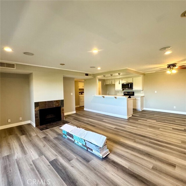Photo - 12635 Main St
