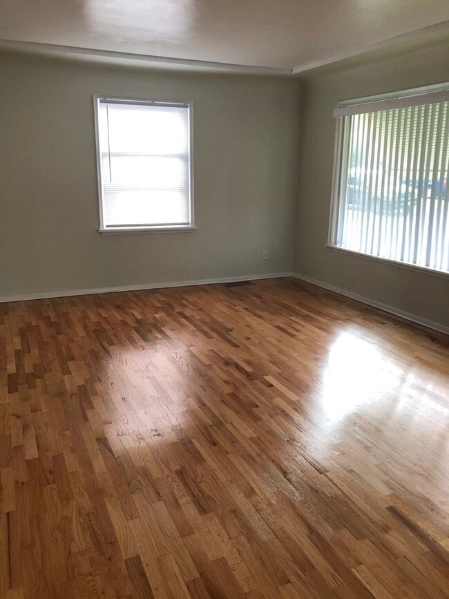 Photo - Home in Bremerton.