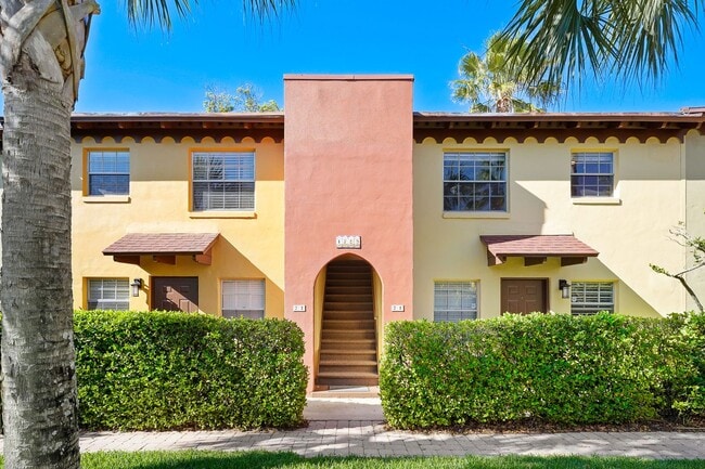 Photo - Downtown Orlando (Delaney Park/Lake Davis)