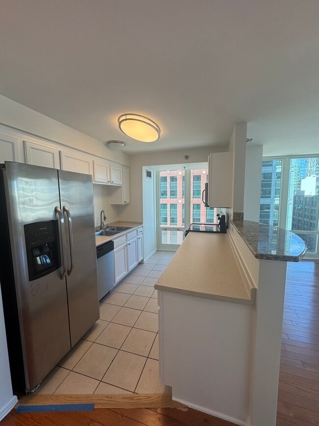 Photo - 345 N La Salle Dr Unit 801