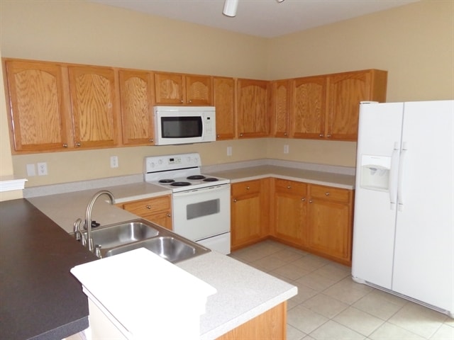 Photo - 8312 Ainsworth St