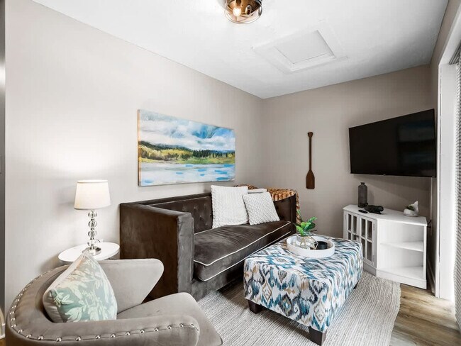 7525 Lake Rd E Unit SI ID1496052P