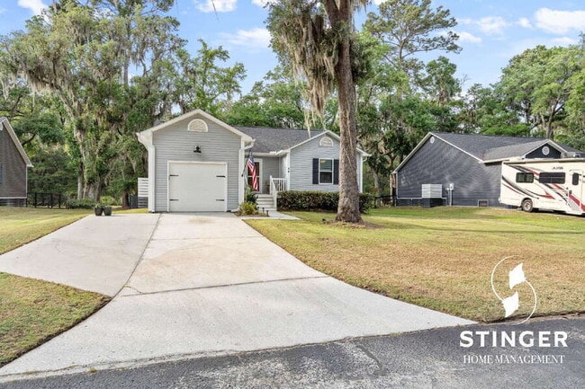 Photo - 40 Canopy Ln