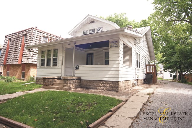 Building Photo - 104 E Cherry St Unit 1 Rental