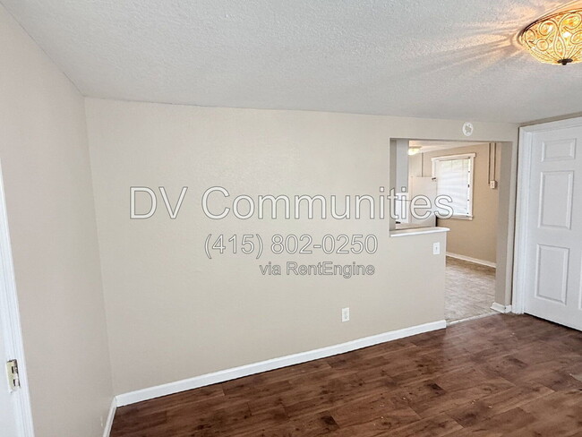 2135 8th Ave N Unidad 2